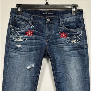 Driftwood Embroidered Skinny Jeans Size 28